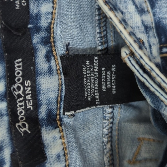 Boom Boom Jeans Light Blue Acid Wash Distressed Skinny Jeans Size 5 - Picture 3 of 7